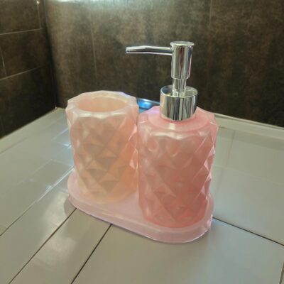 conjunto de baño - jabonera mas vaso para cepillo - resina epoxi - fabricado a mano - pydecoracion.com