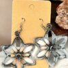 Pendientes Estrella Gris Negro - resina epoxi - fabricado a mano - pydecoracion.com