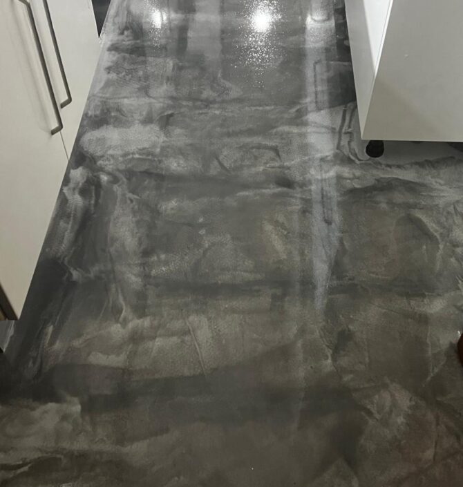 suelo de cocina resina epoxi
